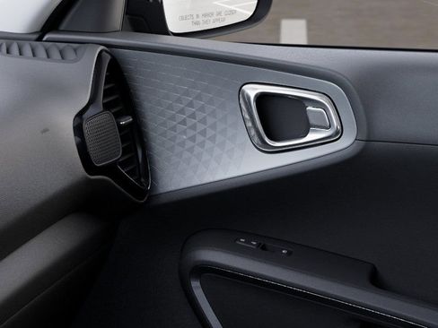 New 2025 Kia Soul S image 25