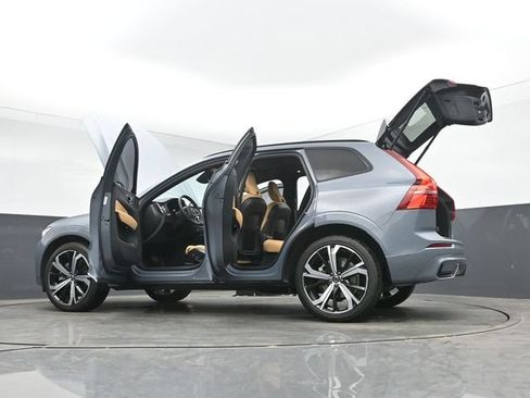 Used 2023 Volvo XC60 B6 Ultimate w/ Protection Package Premier AWD/4WD image 53