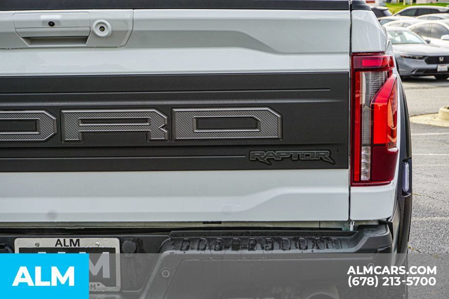 Used 2025 Ford F150 Raptor AWD/4WD image 12