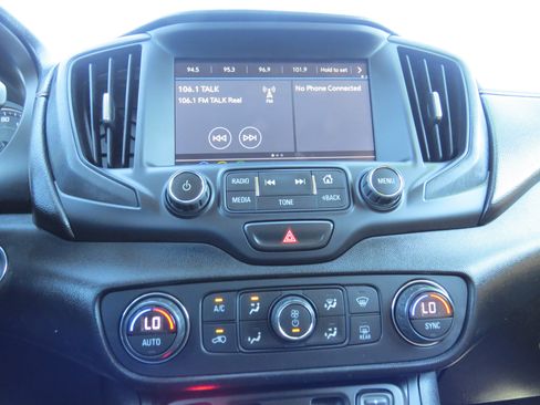 Used 2018 GMC Terrain SLT w/ Preferred Package image 26