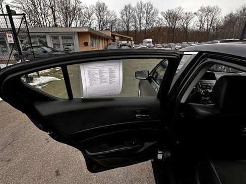 Used 2017 Acura ILX image 24