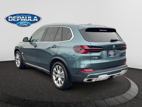 Used 2024 BMW X5 xDrive40i w/ Premium Package image 3