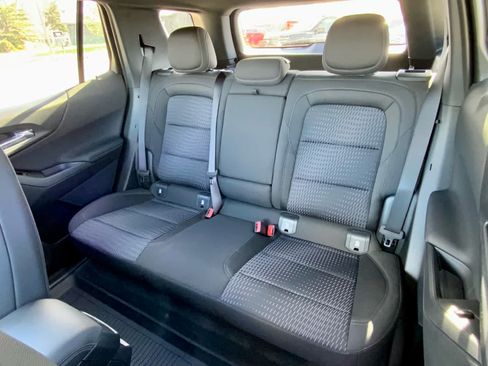 New 2026 Chevrolet Equinox LT w/ Midnight Edition AWD/4WD image 27