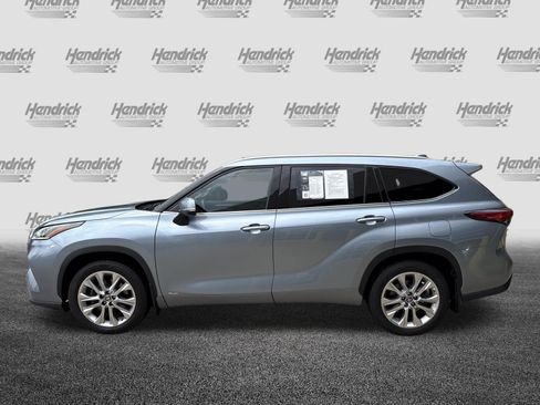 Used 2022 Toyota Highlander Limited AWD/4WD image 7