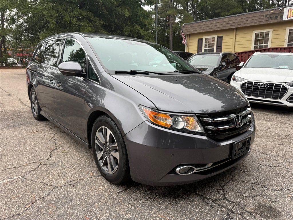 Used 2016 Honda Odyssey Touring image 3