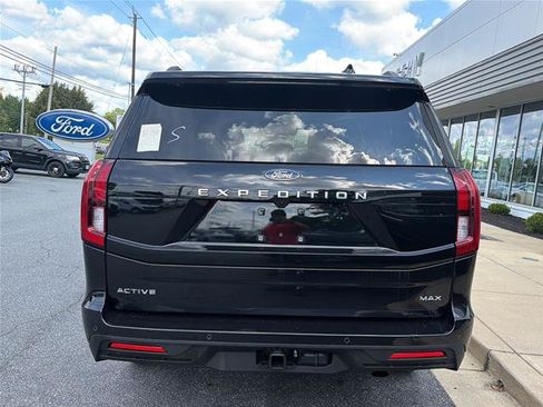 Certified 2025 Ford Expedition Max Active AWD/4WD image 3