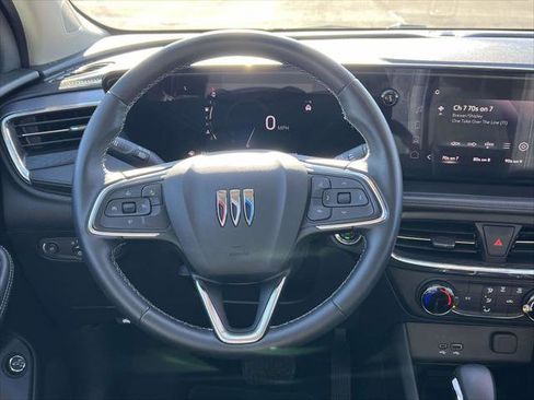 Certified 2025 Buick Encore GX Preferred image 15