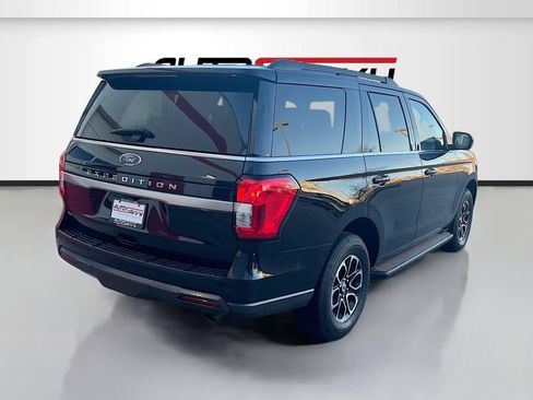 Used 2022 Ford Expedition XLT AWD/4WD image 7