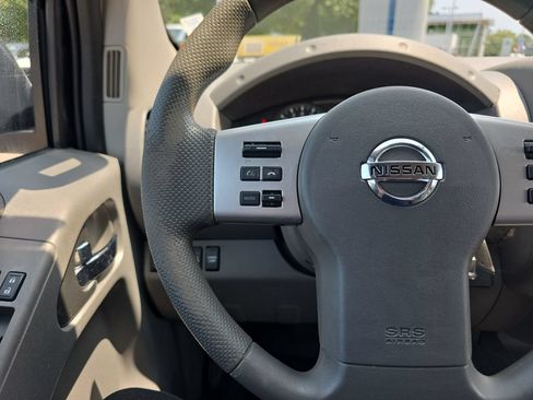 Used 2017 Nissan Frontier SV AWD/4WD image 28
