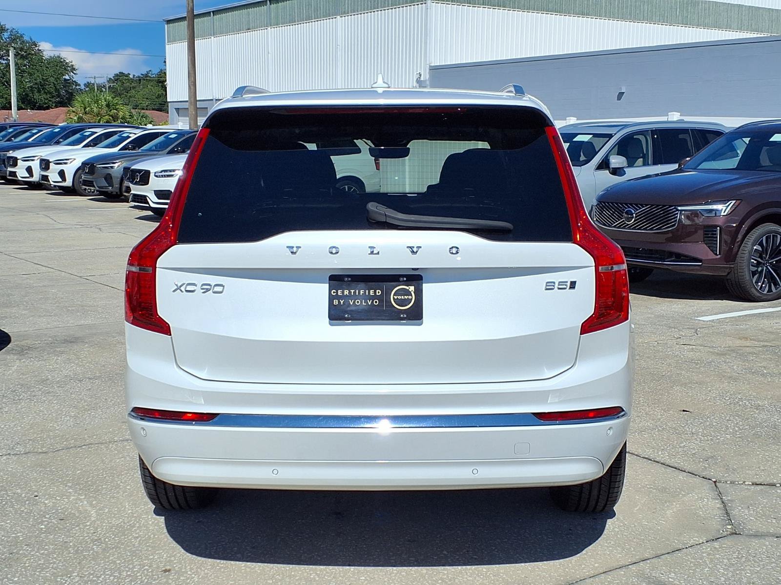 Certified 2024 Volvo XC90 B5 Core AWD/4WD image 6