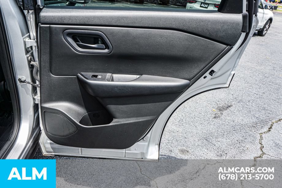 Used 2024 Nissan Rogue S FWD image 50