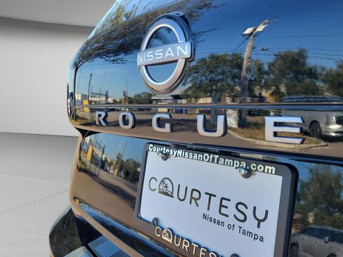 New 2026 Nissan Rogue SV w/ Cold Weather Package FWD image 8