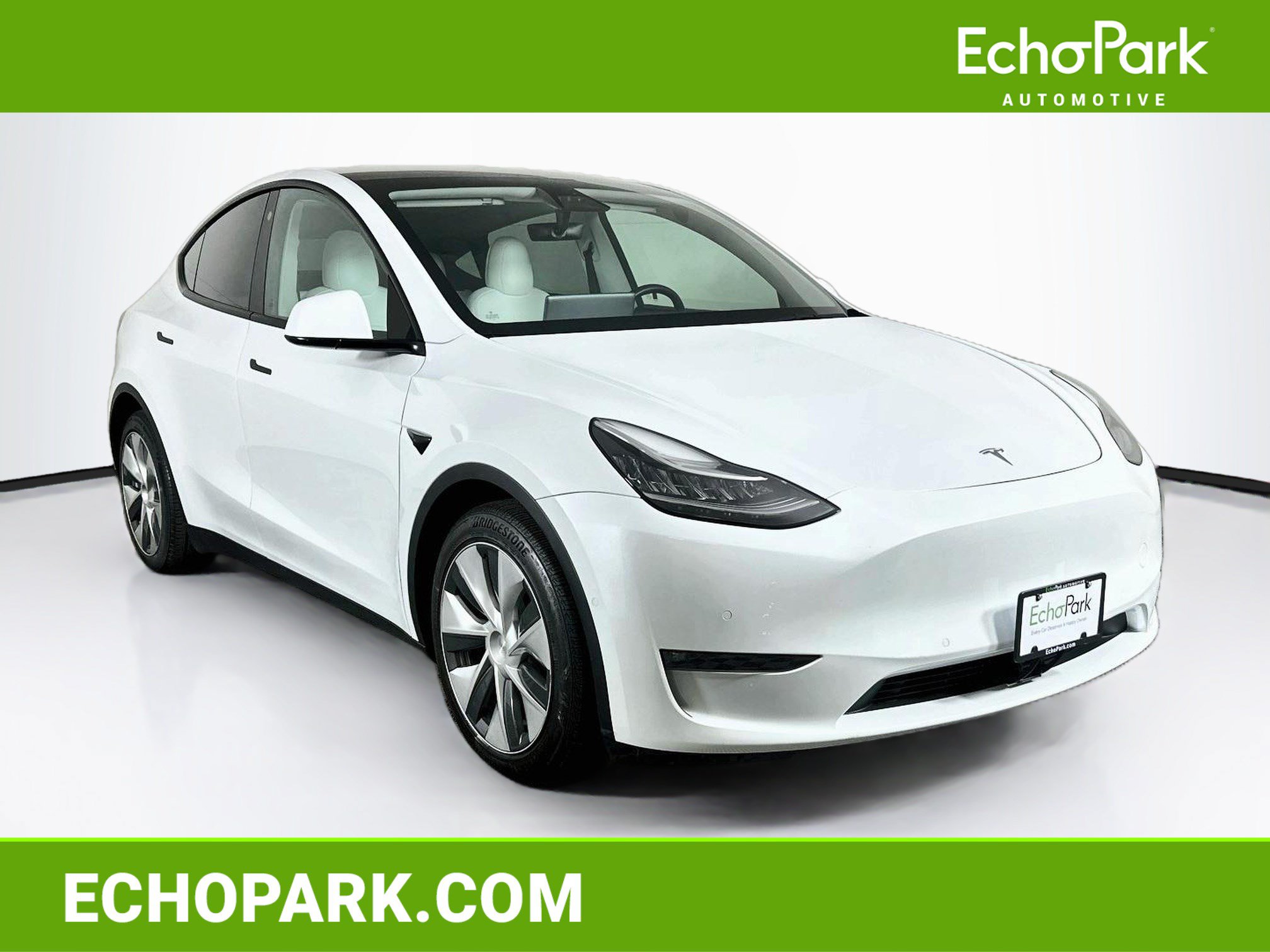 Used 2022 Tesla Model Y Long Range AWD/4WD image 1