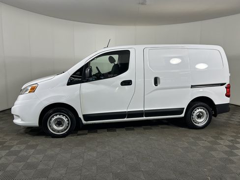 Used 2021 Nissan NV200 S w/ Back Door Glass Package FWD image 2