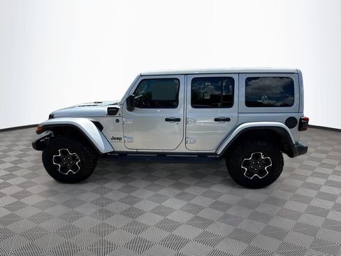 Used 2023 Jeep Wrangler Unlimited Rubicon 4xe w/ Cold Weather Group AWD/4WD image 9