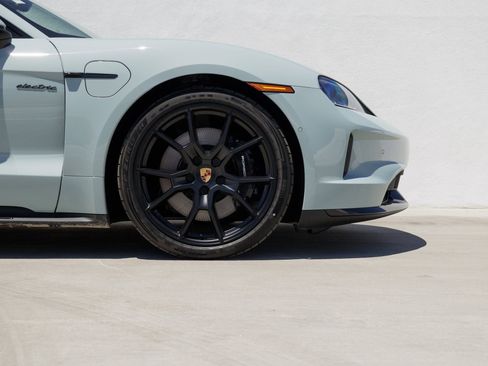 New 2025 Porsche Taycan GTS image 11