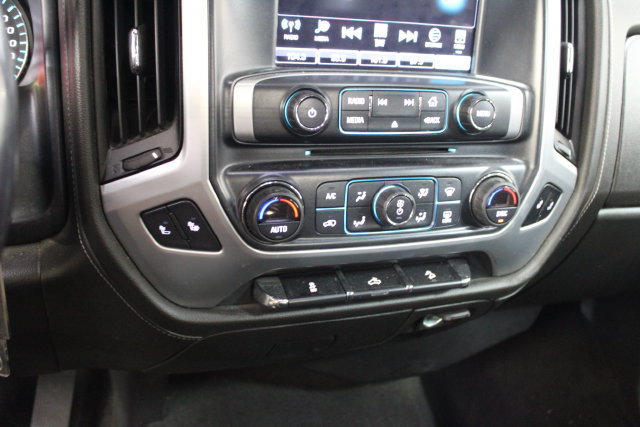 Used 2018 GMC Sierra 1500 SLE w/ Elevation Edition AWD/4WD image 19