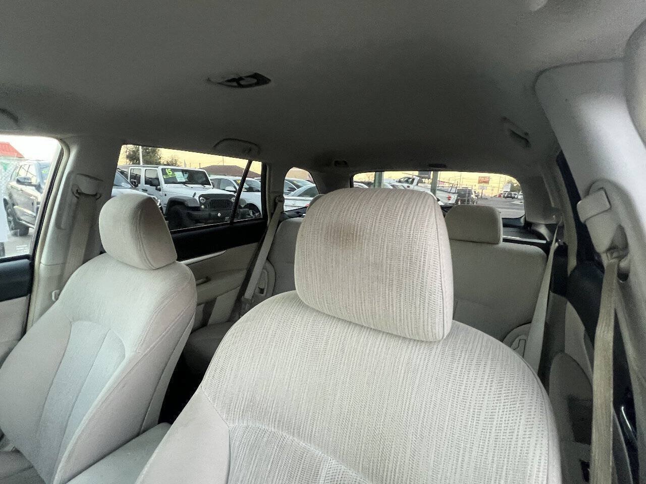 Used 2014 Subaru Outback 2.5i Premium AWD/4WD image 18