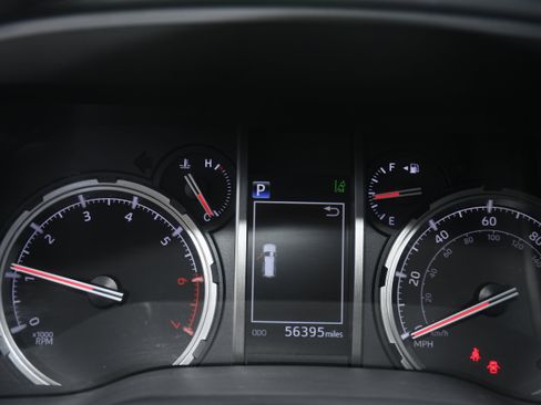 Certified 2021 Toyota 4Runner TRD Off-Road Premium image 14