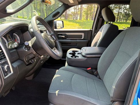 Used 2022 RAM 1500 Warlock AWD/4WD image 10