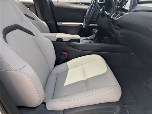 Used 2024 Lexus UX 250h FWD w/ Premium Package image 21