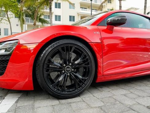 Used 2014 Audi R8 V10 plus AWD/4WD image 12