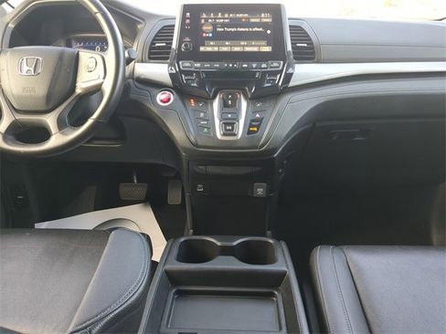 Used 2024 Honda Odyssey EX-L image 17