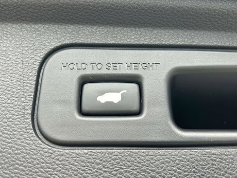 Used 2025 Honda Odyssey Touring image 19