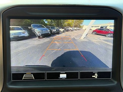 Used 2020 Chevrolet Silverado 1500 LT Trail Boss image 16