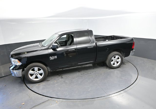 Used 2024 RAM 1500 Classic SLT AWD/4WD image 38