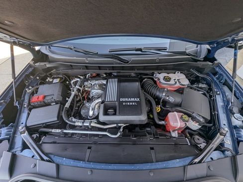 New 2026 Chevrolet Suburban Premier w/ Sun And Tow Package image 12