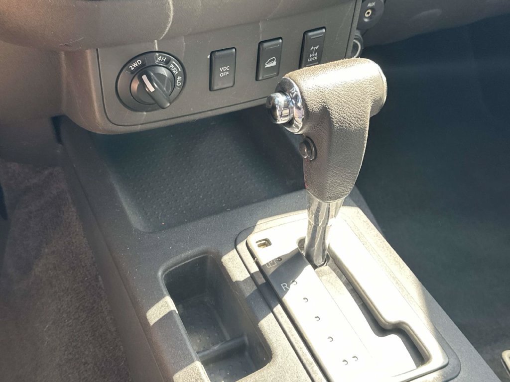 Used 2011 Nissan Xterra PRO-4X AWD/4WD image 28