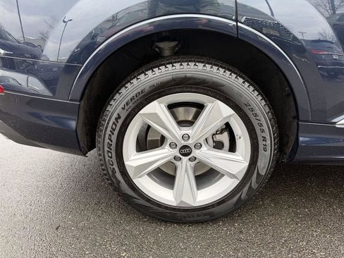 Used 2025 Audi Q7 3.0T Premium AWD/4WD image 11