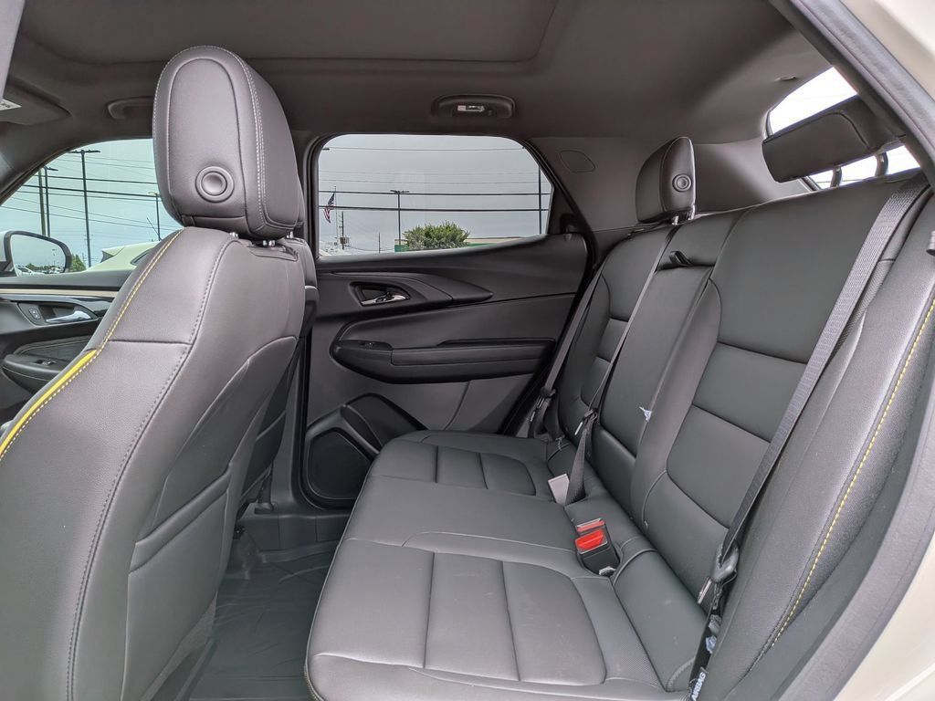 New 2026 Chevrolet TrailBlazer ACTIV w/ Convenience Package FWD image 34