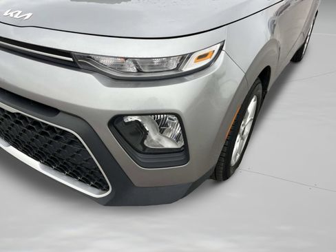 Certified 2022 Kia Soul LX w/ Technology Package image 35