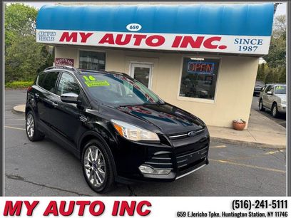 Used 2016 Ford Escape SE w/ SE Chrome Package