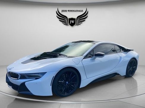 Used 2019 BMW i8 Coupe image 7