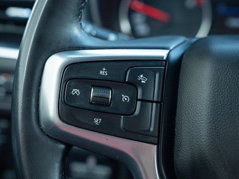 Used 2024 Chevrolet Suburban LS w/ Driver Alert Package AWD/4WD image 25