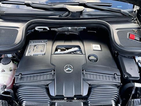 Used 2022 Mercedes-Benz Maybach GLS 600 Maybach GLS 600 image 31