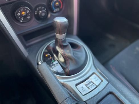 Used 2013 Scion FR-S Coupe 2D image 21