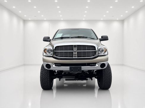 Used 2007 Dodge Ram 2500 Truck SLT w/ Protection Group AWD/4WD image 8