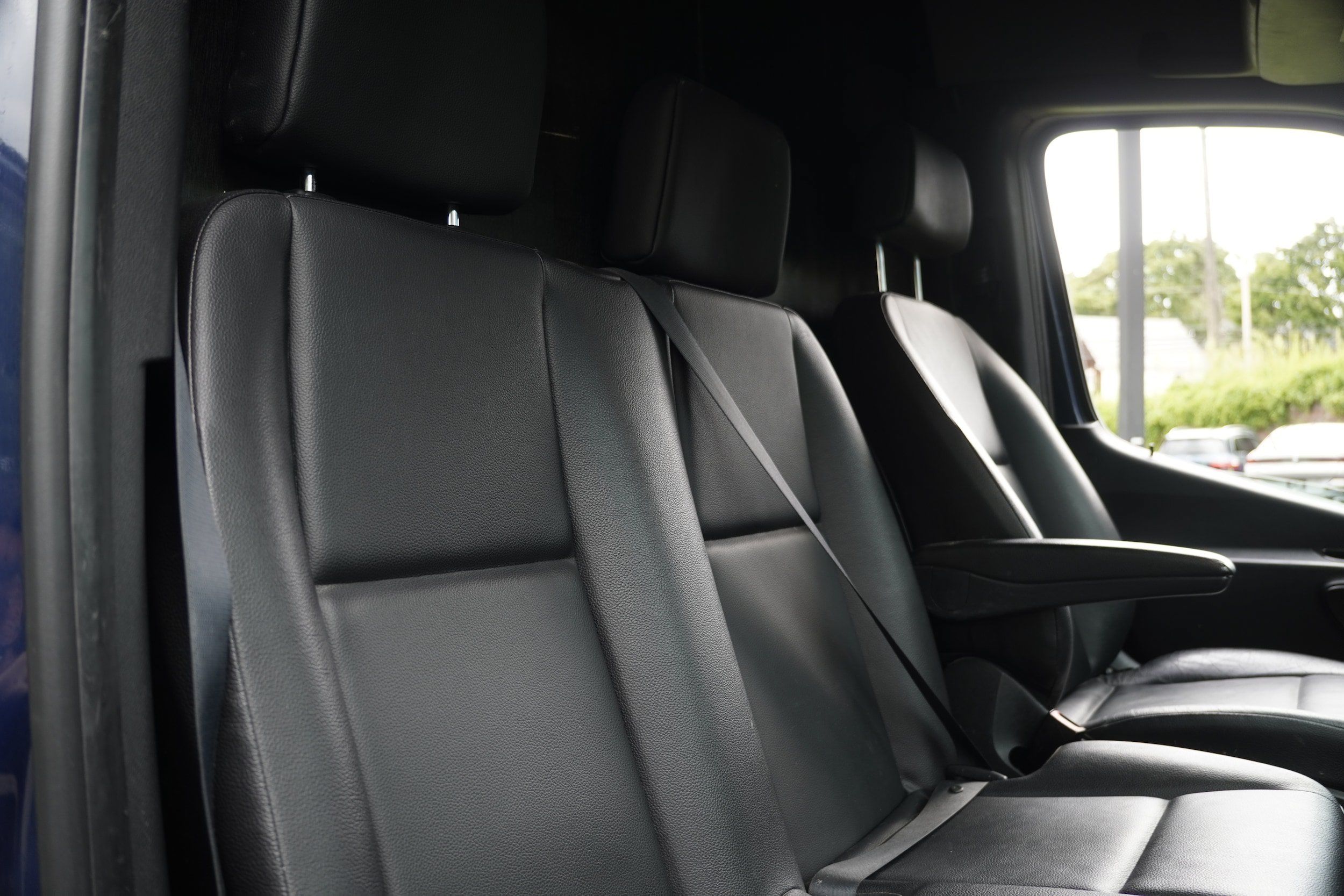 Used 2021 Mercedes-Benz Sprinter 1500 image 23