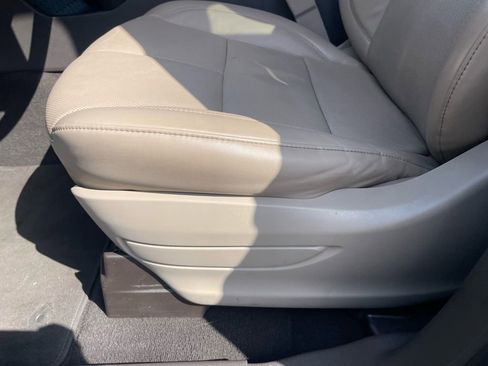 Used 2020 Lincoln Aviator Reserve image 11