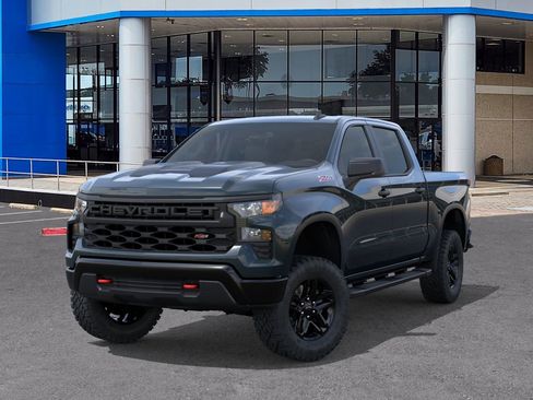 New 2026 Chevrolet Silverado 1500 Custom Trail Boss w/ LPO, Dark Essentials Package image 6