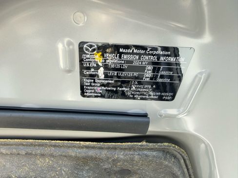 Used 2024 MAZDA MX-5 Miata Club w/ Interior Package image 10