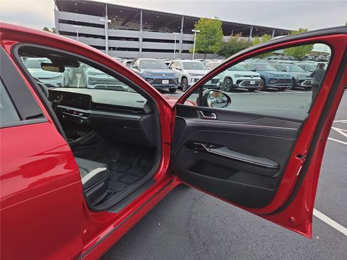 Used 2025 Kia K5 GT-Line w/ GT-Line Premium Package image 29