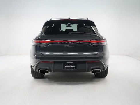 Certified 2025 Porsche Macan image 11