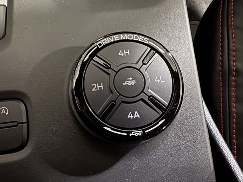 New 2025 Ford Ranger Raptor image 15