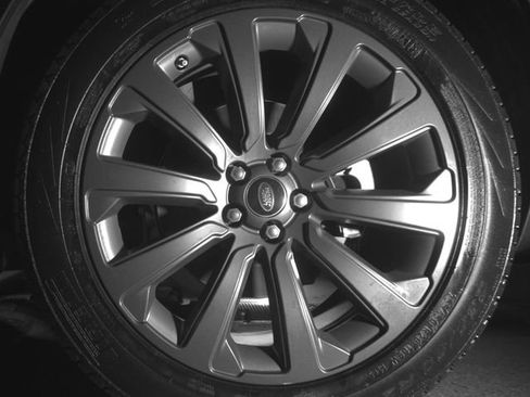 Used 2018 Land Rover Range Rover Velar R-Dynamic SE AWD/4WD image 57