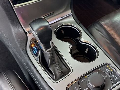 Used 2020 Jeep Grand Cherokee High Altitude image 21